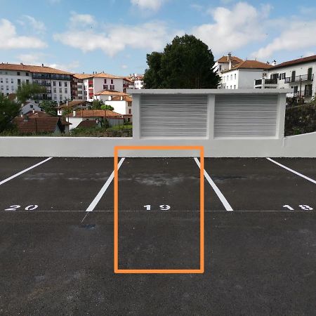 Goxoa - Appartement Au Calme, Centre Ville, Parking - Wifi Андай Экстерьер фото